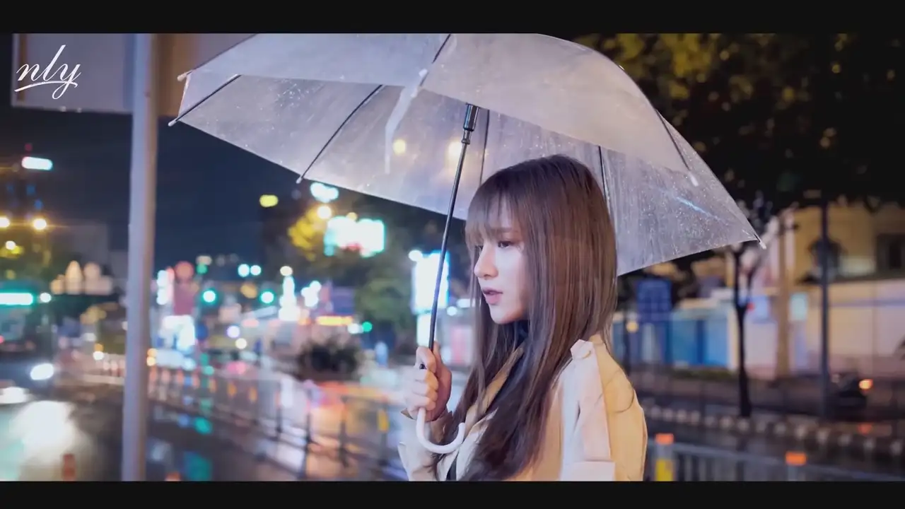 Ảnh bài hát Anh Nên Yêu Cô Ấy