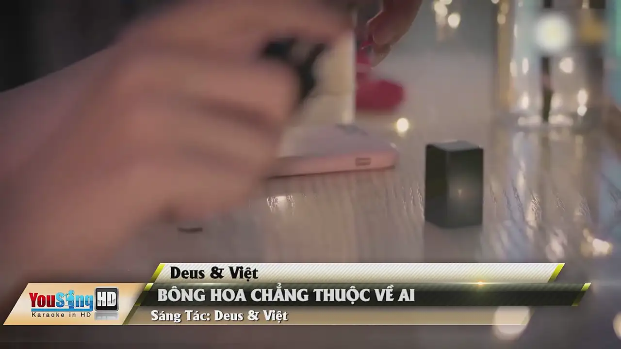 Ảnh bài hát Bông Hoa Chẳng Thuộc Về Ai