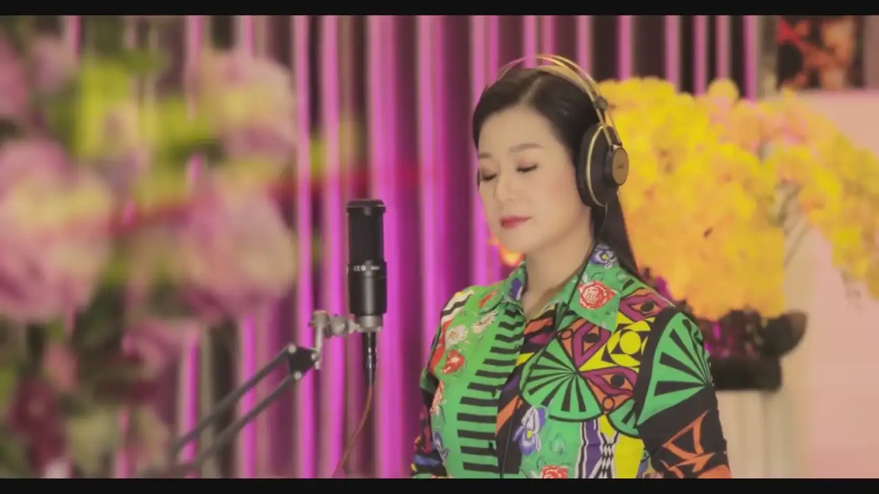 Ảnh bài hát Buồn Làm Chi Em Ơi