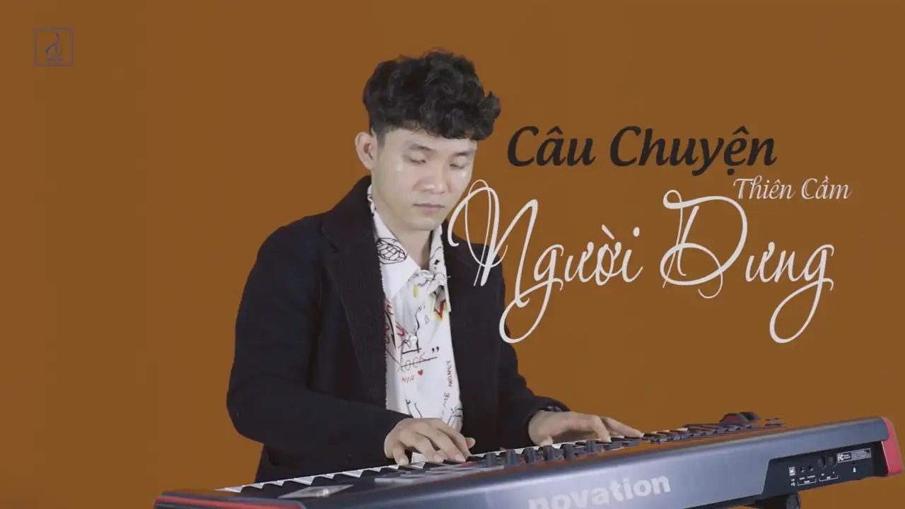Ảnh bài hát Câu Chuyện Người Dưng
