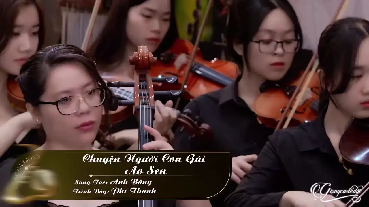 Ảnh bài hát Chuyện Người Con Gái Ao Sen