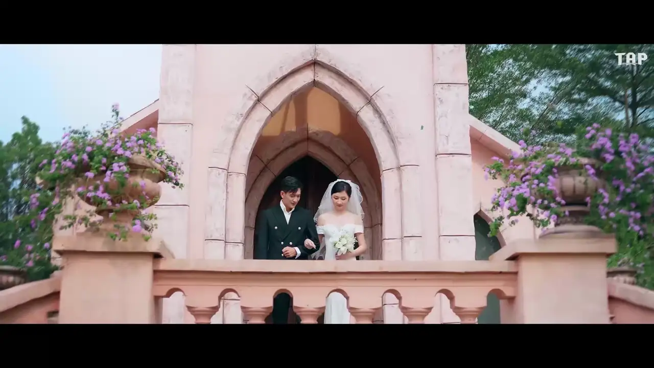 Ảnh bài hát Còn Mong Là Còn Nhớ