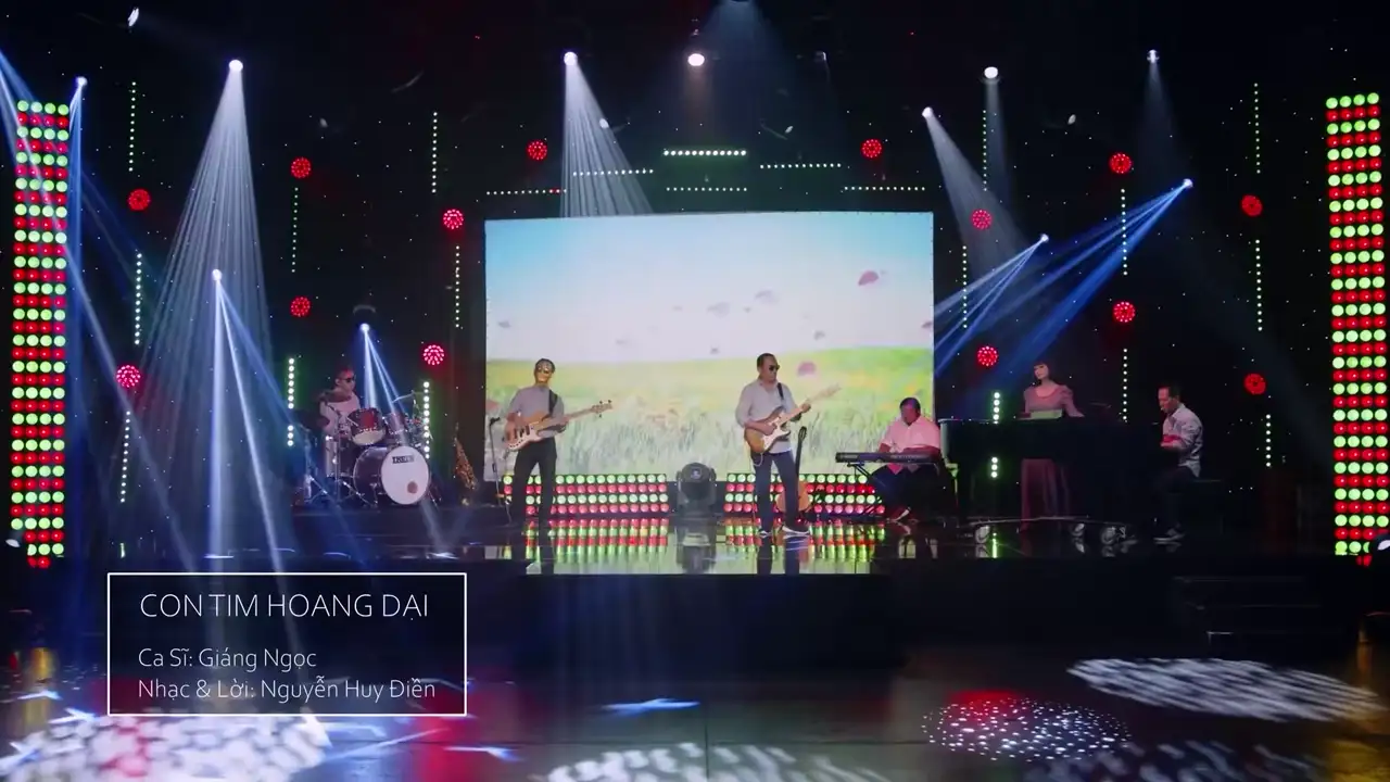 Ảnh bài hát Con Tim Hoang Dại