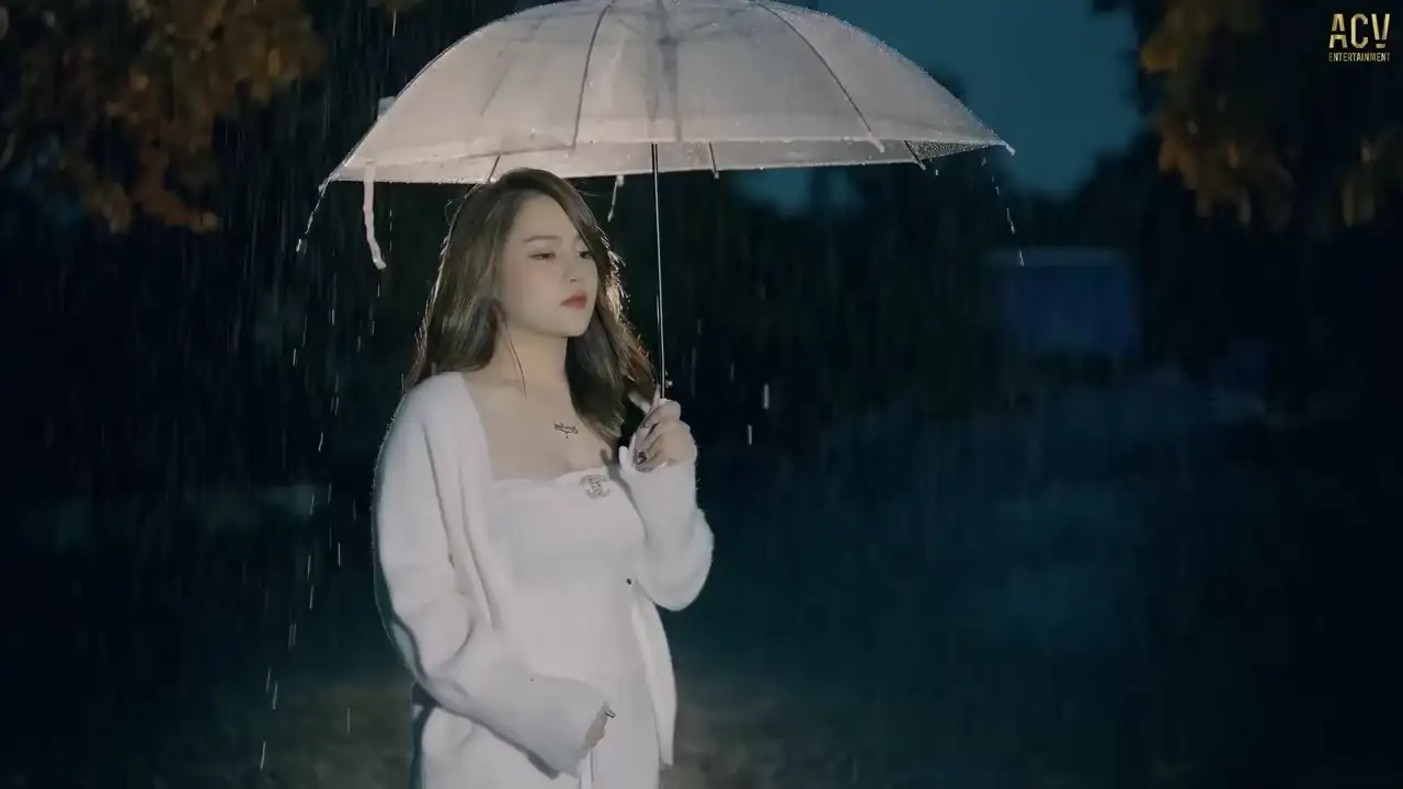 Ảnh bài hát Cứ Ngỡ Hạnh Phúc Thật Gần