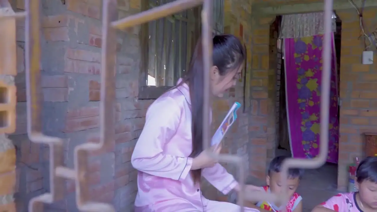 Ảnh bài hát Đón Tết Xa Nhà