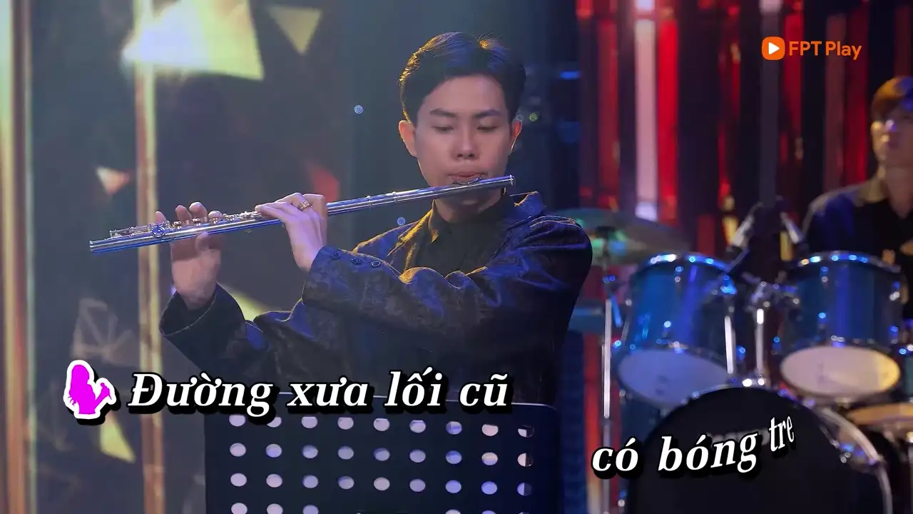 Ảnh bài hát Đường Xưa Lối Cũ