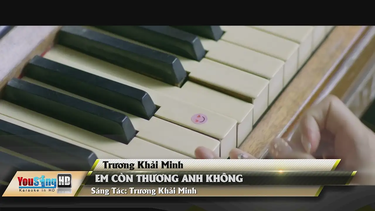 Ảnh bài hát Em Còn Thương Anh Không