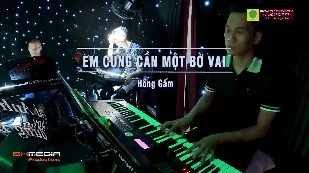 Ảnh bài hát Em Cũng Cần Một Bờ Vai