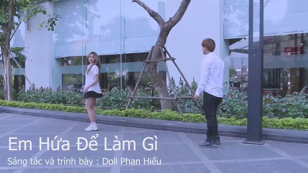 Ảnh bài hát Em Hứa Để Làm Gì