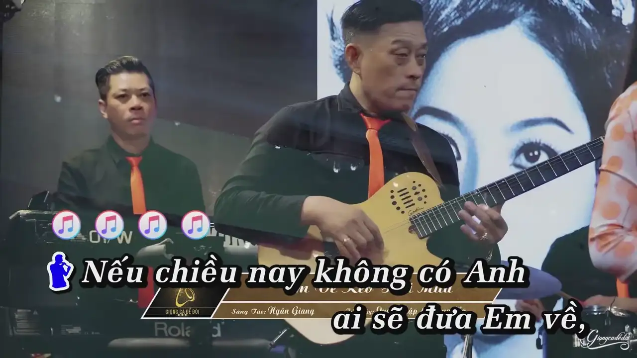 Ảnh bài hát Em Về Kẻo Trời Mưa