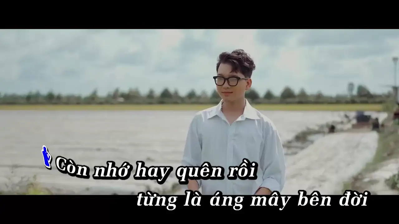 Ảnh bài hát Hạ Đi Thu Nhớ