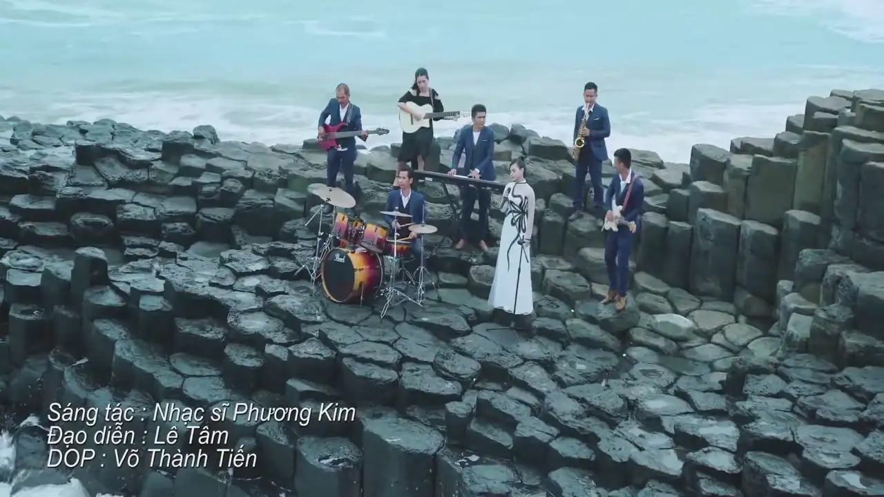 Ảnh bài hát Hãy Quên Anh