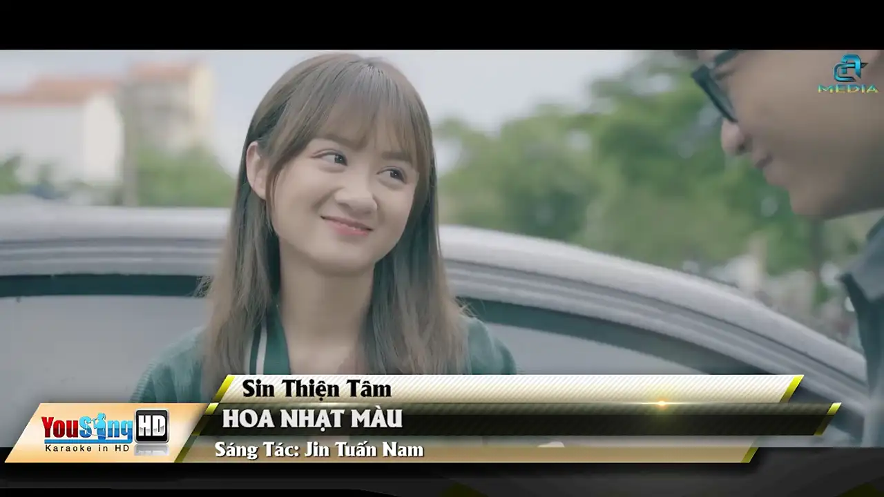 Ảnh bài hát Hoa Nhạt Màu