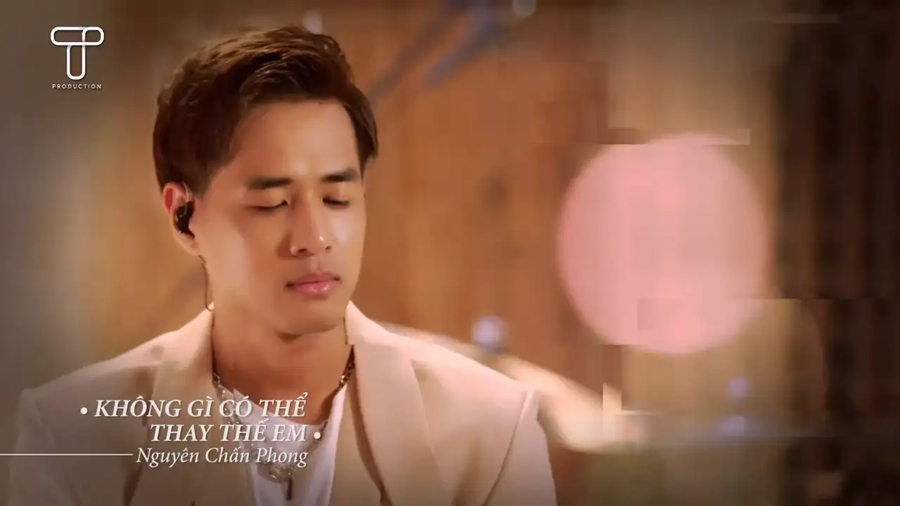 Ảnh bài hát Không Gì Có Thể Thay Thế Em