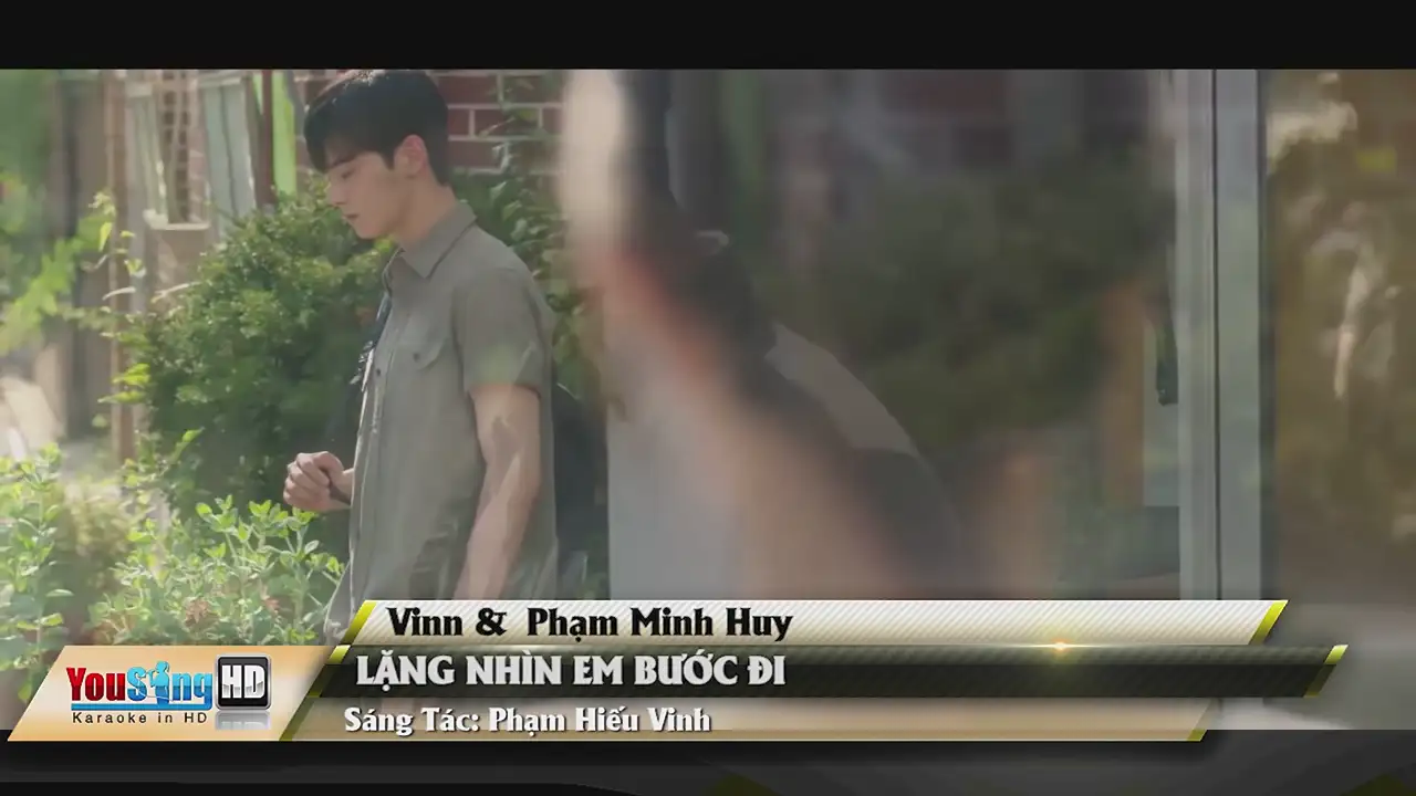 Ảnh bài hát Lặng Nhìn Em Bước Đi