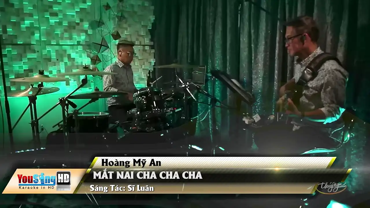 Ảnh bài hát Mắt Nai Cha Cha Cha