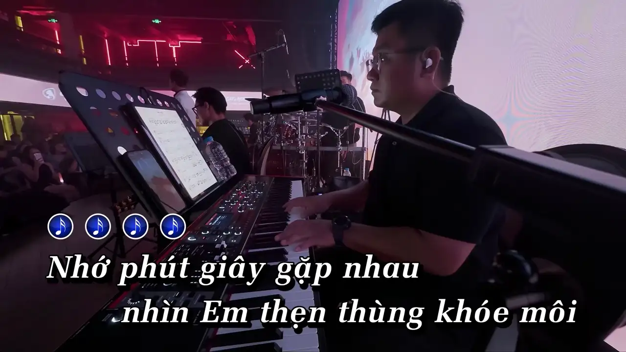 Ảnh bài hát May Mắn