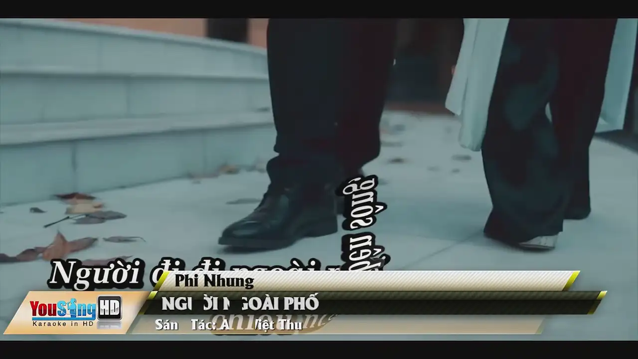 Ảnh bài hát Người Ngoài Phố