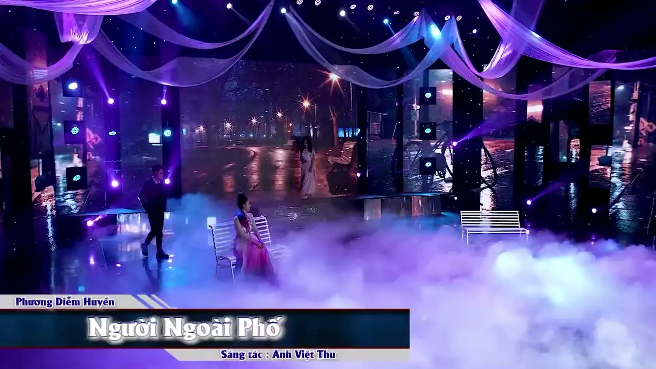 Ảnh bài hát Người Ngoài Phố