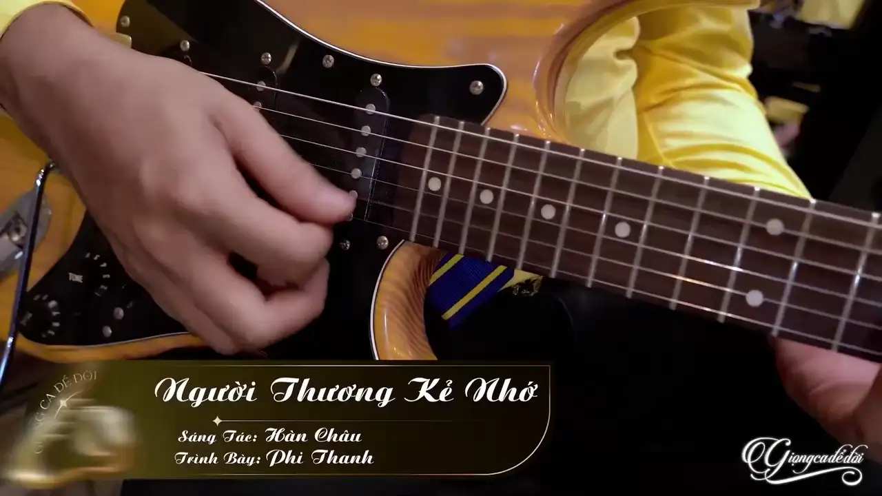 Ảnh bài hát Người Thương Kẻ Nhớ