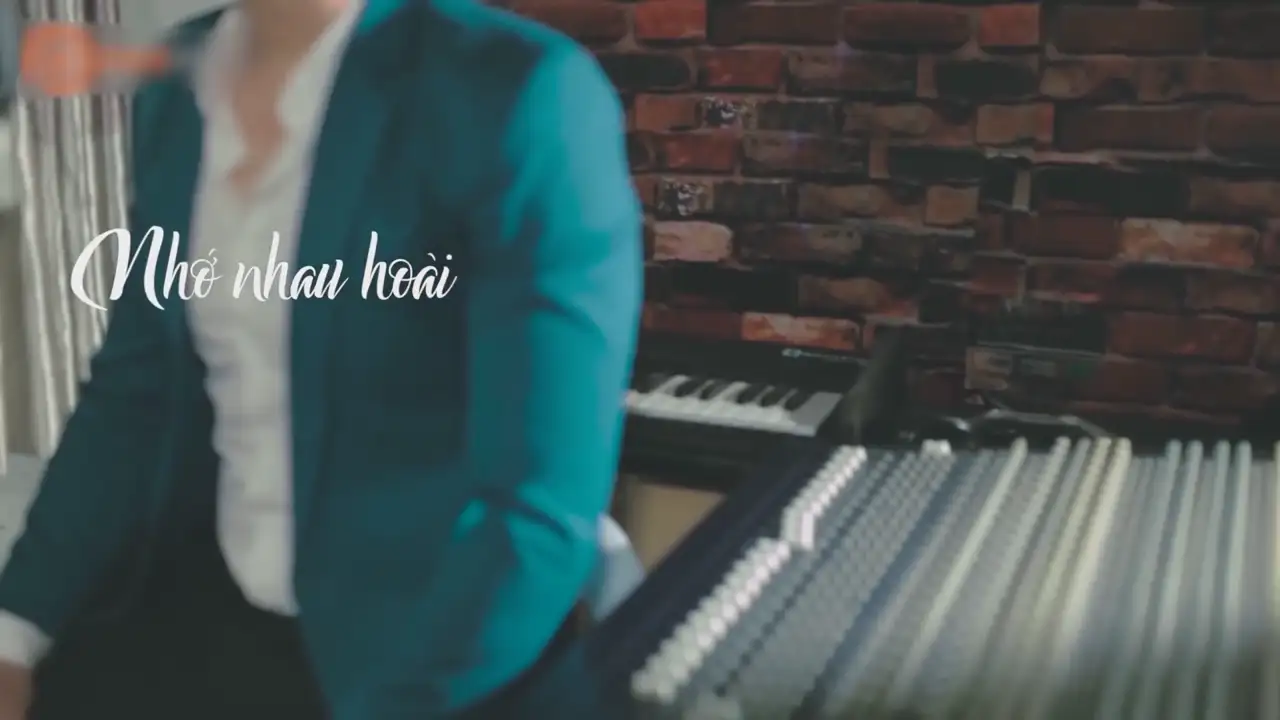 Ảnh bài hát Nhớ Nhau Hoài