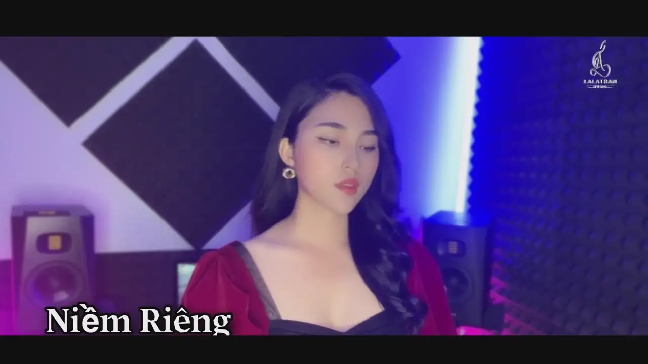 Ảnh bài hát Niềm Riêng