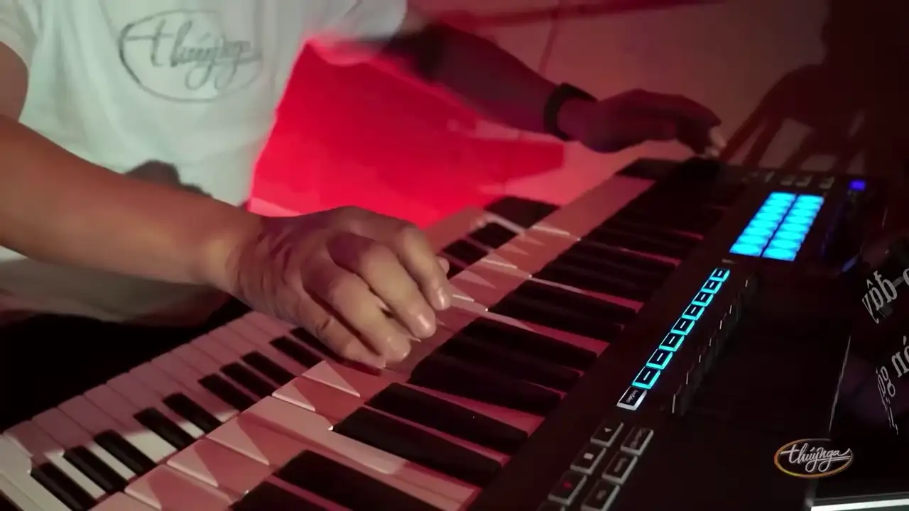Ảnh bài hát Nợ Tình (Music Box 67)