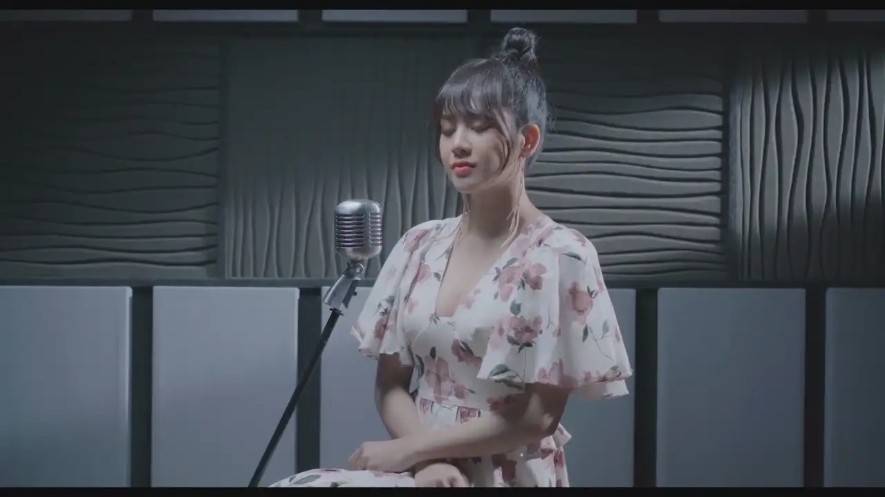 Ảnh bài hát Sao Chưa Thấy Hồi Âm