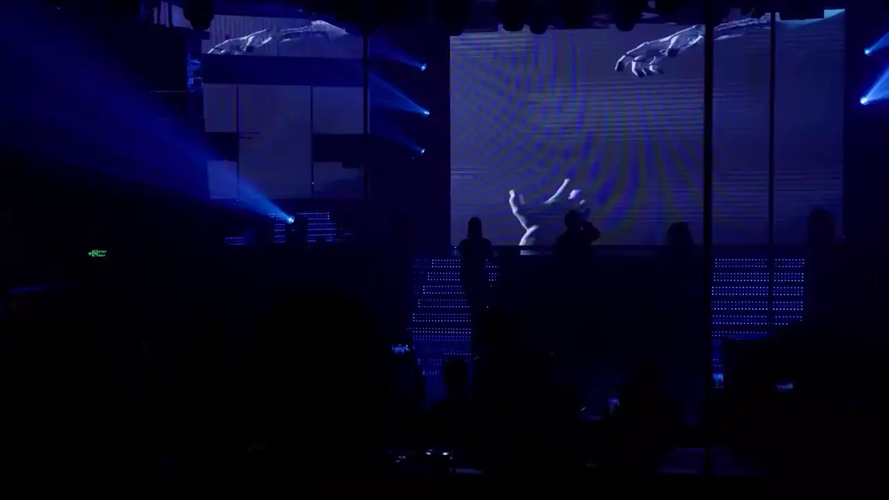 Ảnh bài hát Sao Phải Giữ (Remix)