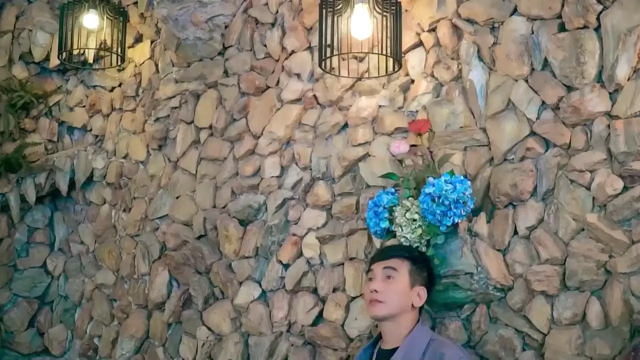Ảnh bài hát Thằng Bé Không Nhà