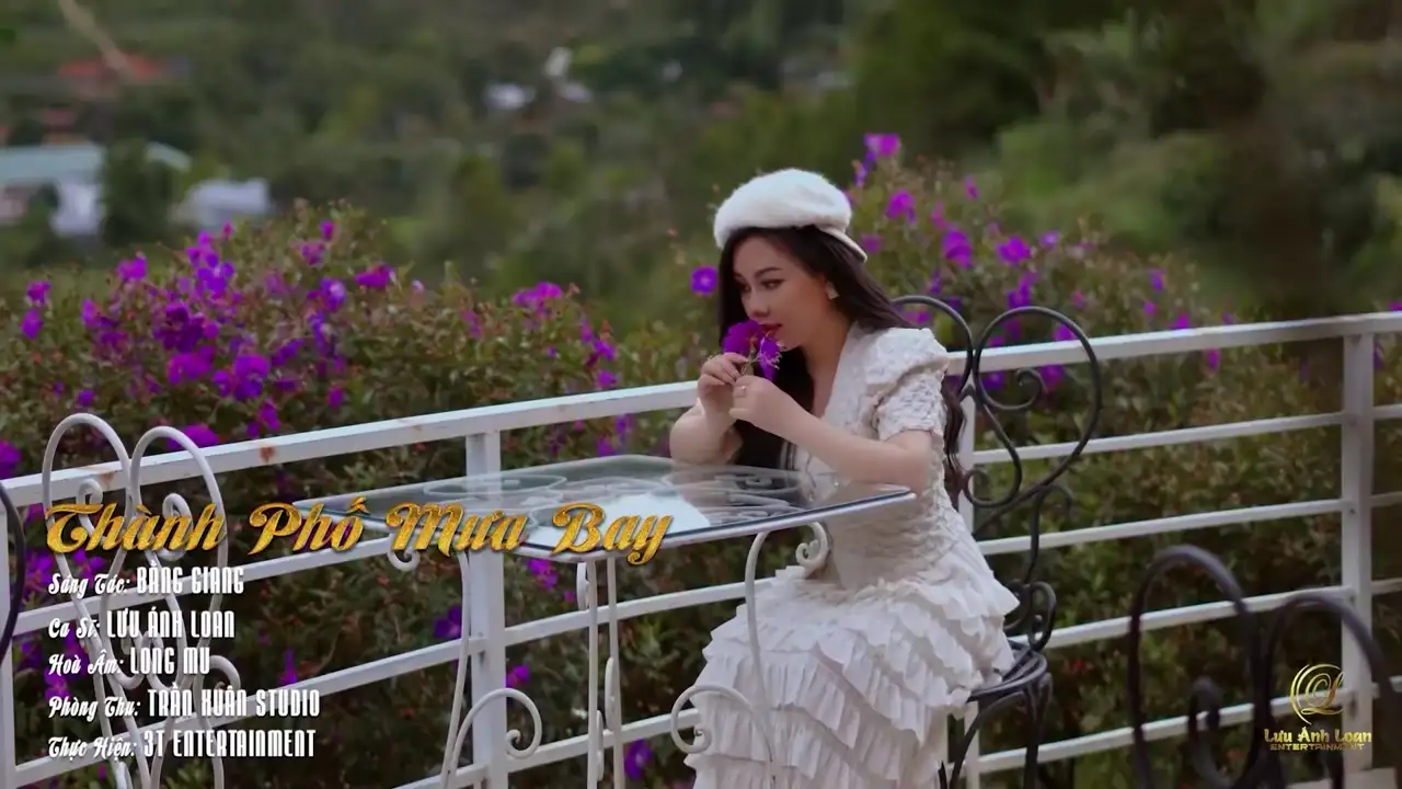 Ảnh bài hát Thành Phố Mưa Bay