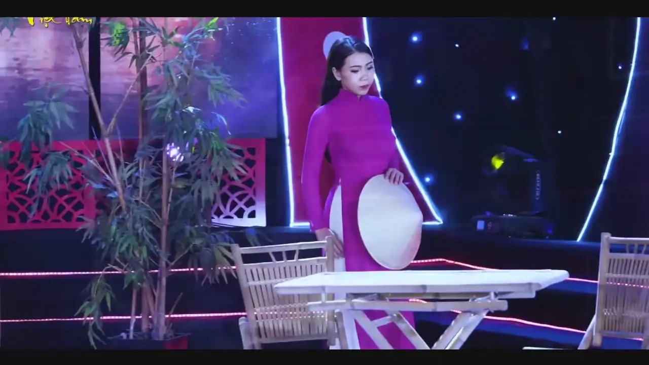 Ảnh bài hát Thương Về Miền Trung