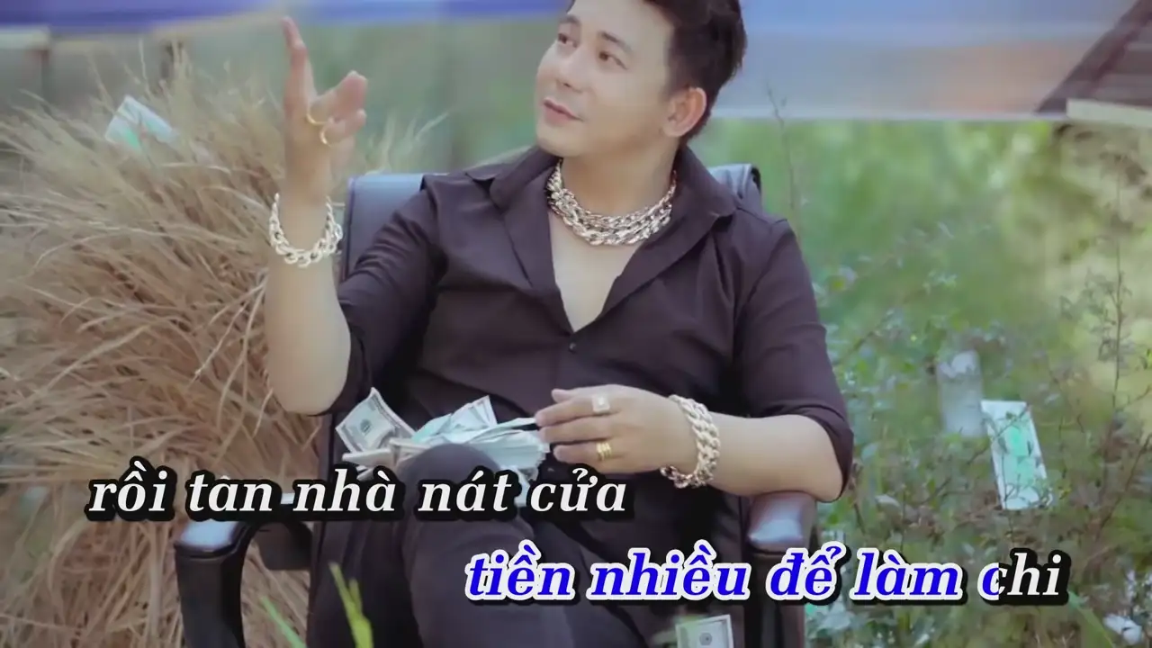 Ảnh bài hát Tiền Nhiều Để Làm Gì