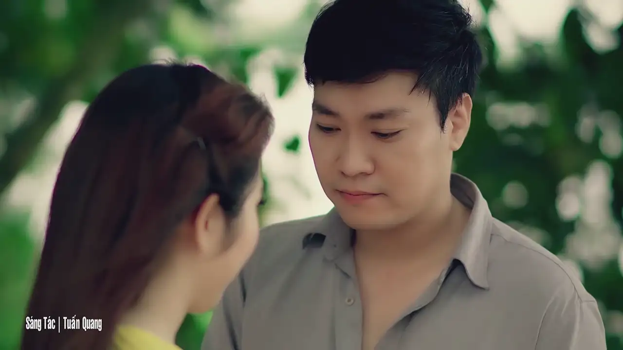 Ảnh bài hát Tiền Trước Tình Sau