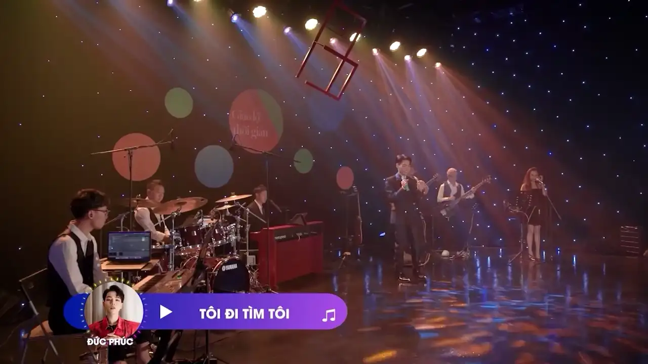 Ảnh bài hát Tôi Đi Tìm Tôi