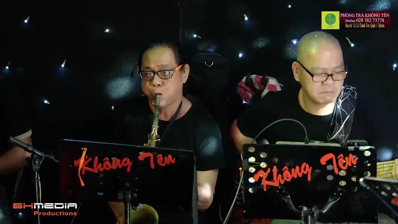 Ảnh bài hát Tôi Đưa Em Sang Sông