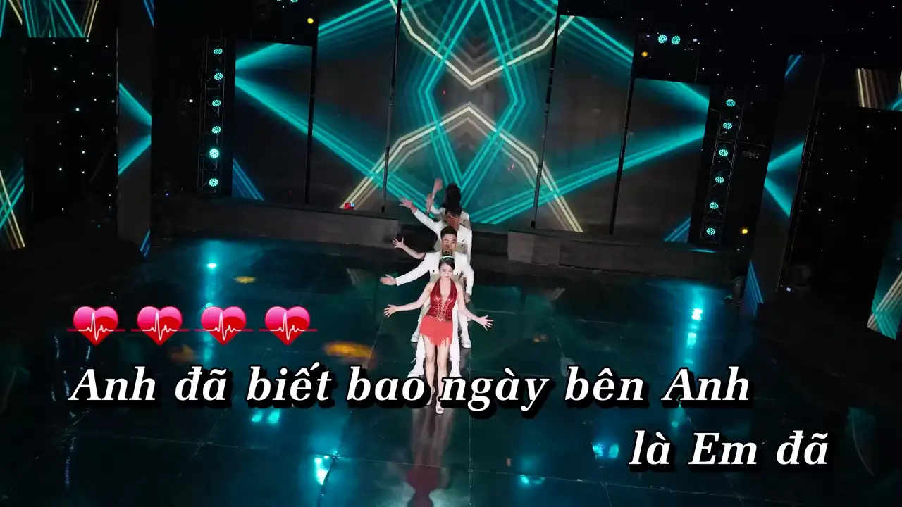 Ảnh bài hát Trái Tim Bên Lề