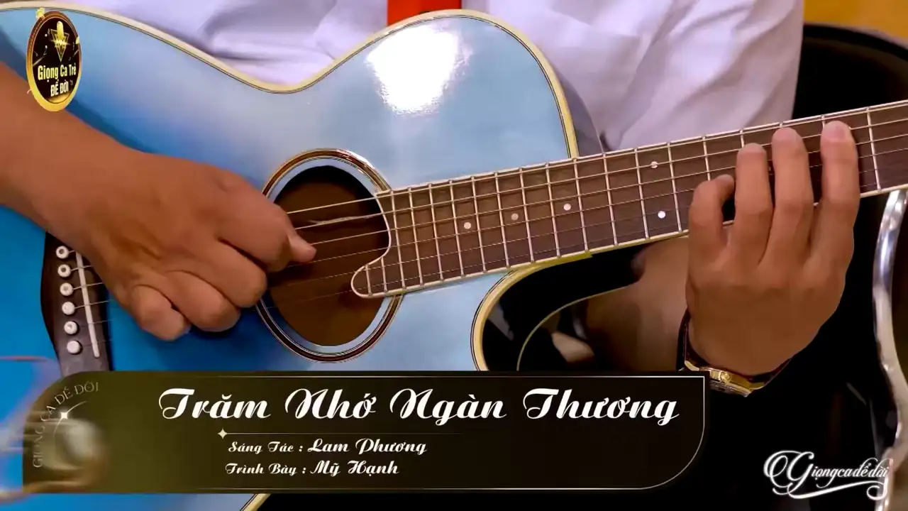Ảnh bài hát Trăm Nhớ Ngàn Thương