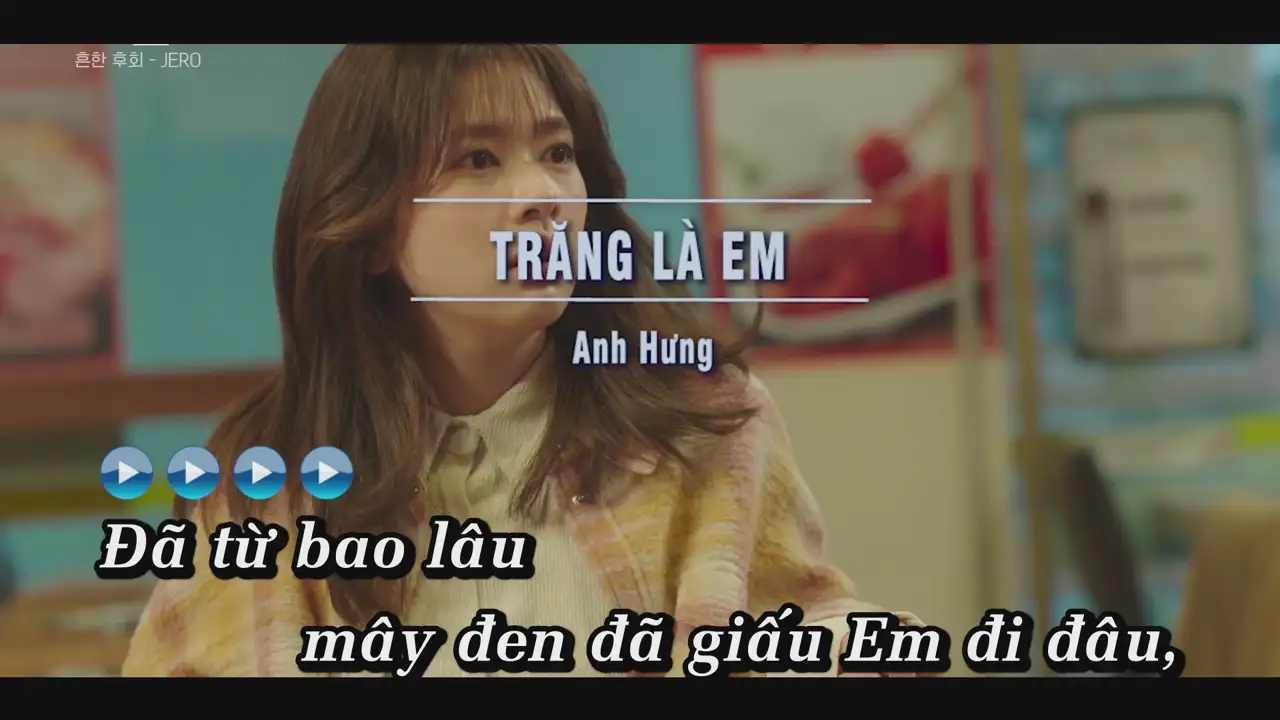 Ảnh bài hát Trăng Là Em