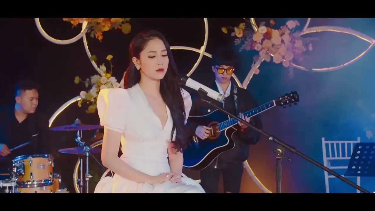 Ảnh bài hát Tuyết Rơi