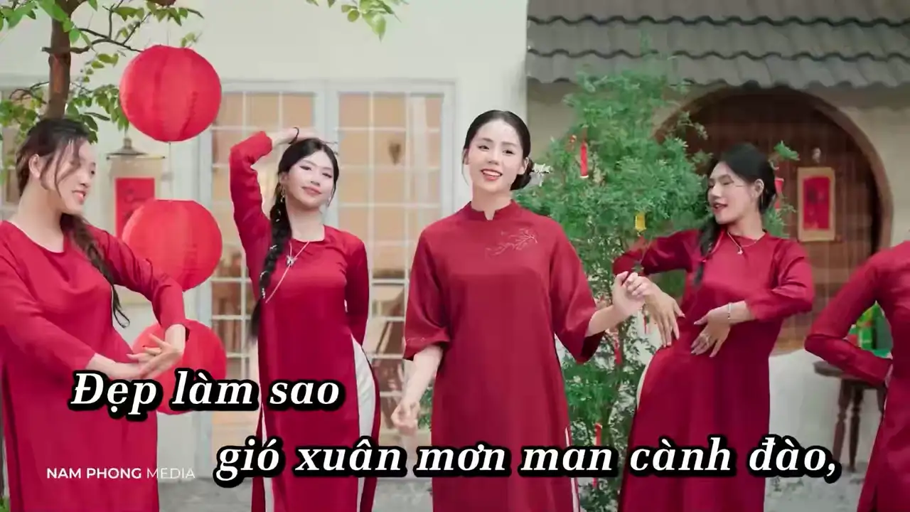 Ảnh bài hát Xuân Đẹp Làm Sao