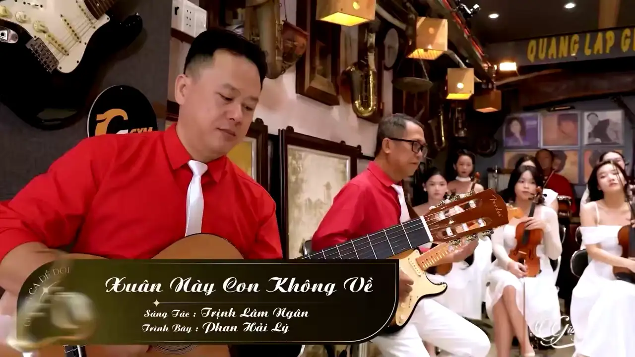 Ảnh bài hát Xuân Này Con Không Về