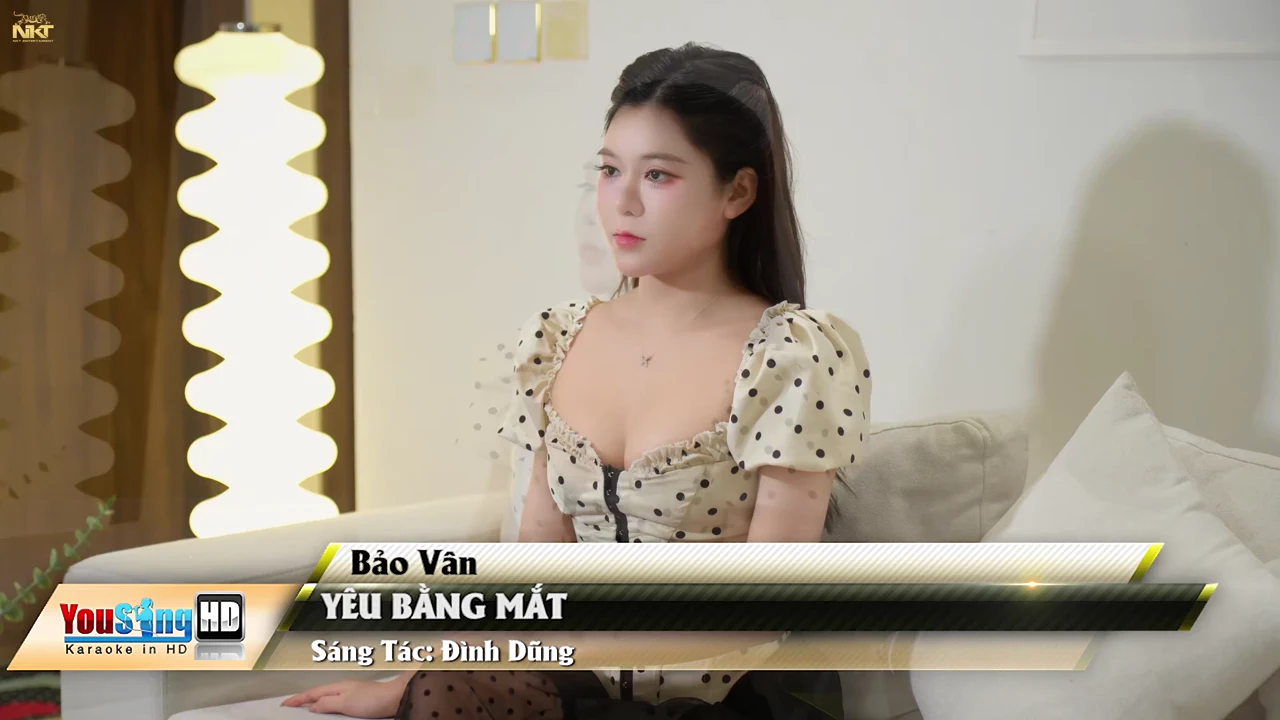 Ảnh bài hát Yêu Bằng Mắt
