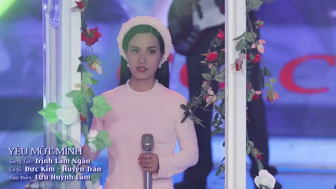 Ảnh bài hát Yêu Một Mình