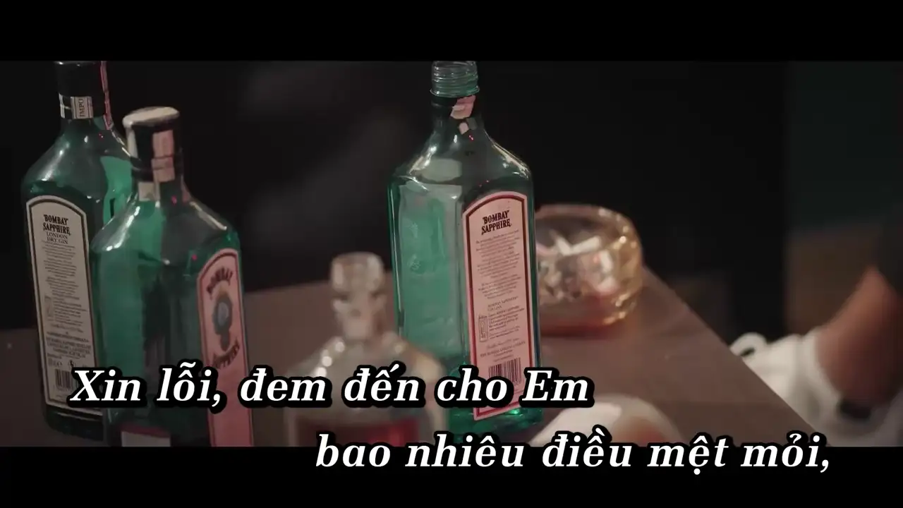 Ảnh bài hát Yêu Trong Bóng Tối (Tone Nữ)