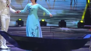 Chiếc Xuồng – Lưu Chí Vỹ & Quỳnh Trang