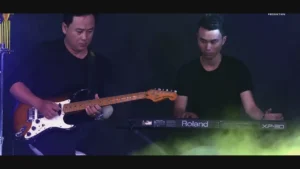 Xin Gọi Nhau Là Cố Nhân – Hoàng Châu