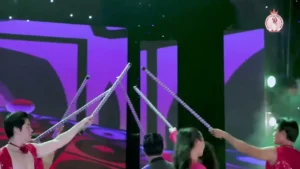 Bạc Trắng Tình Đời (Remix) – Quang Tuấn