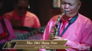 Khu Phố Ngày Xưa – Bùi Kiên