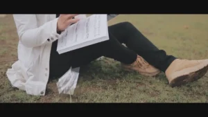 Em Là – Quân Bùi